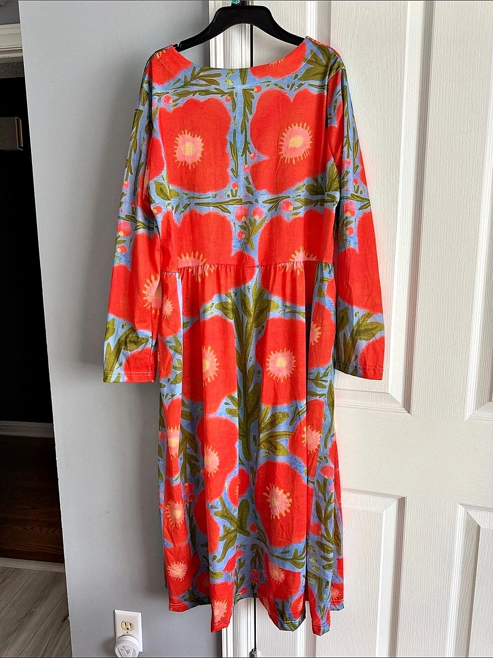 Floral Maxi Dress in Orange & Blue Size Medium Like New - Picture 2 of 6